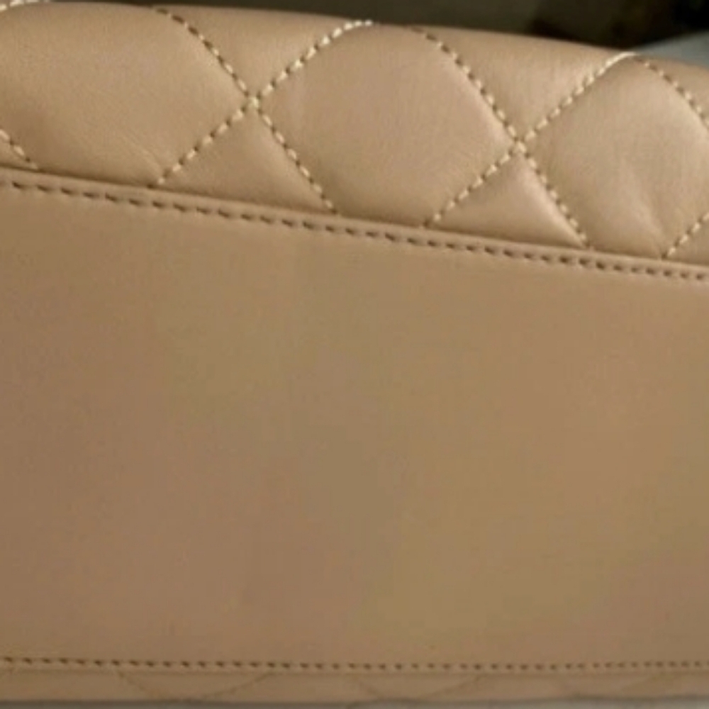 > Kate Spade Elegant Tan/pink Quilted Leather Tote Bag - Picture 15 of 16
